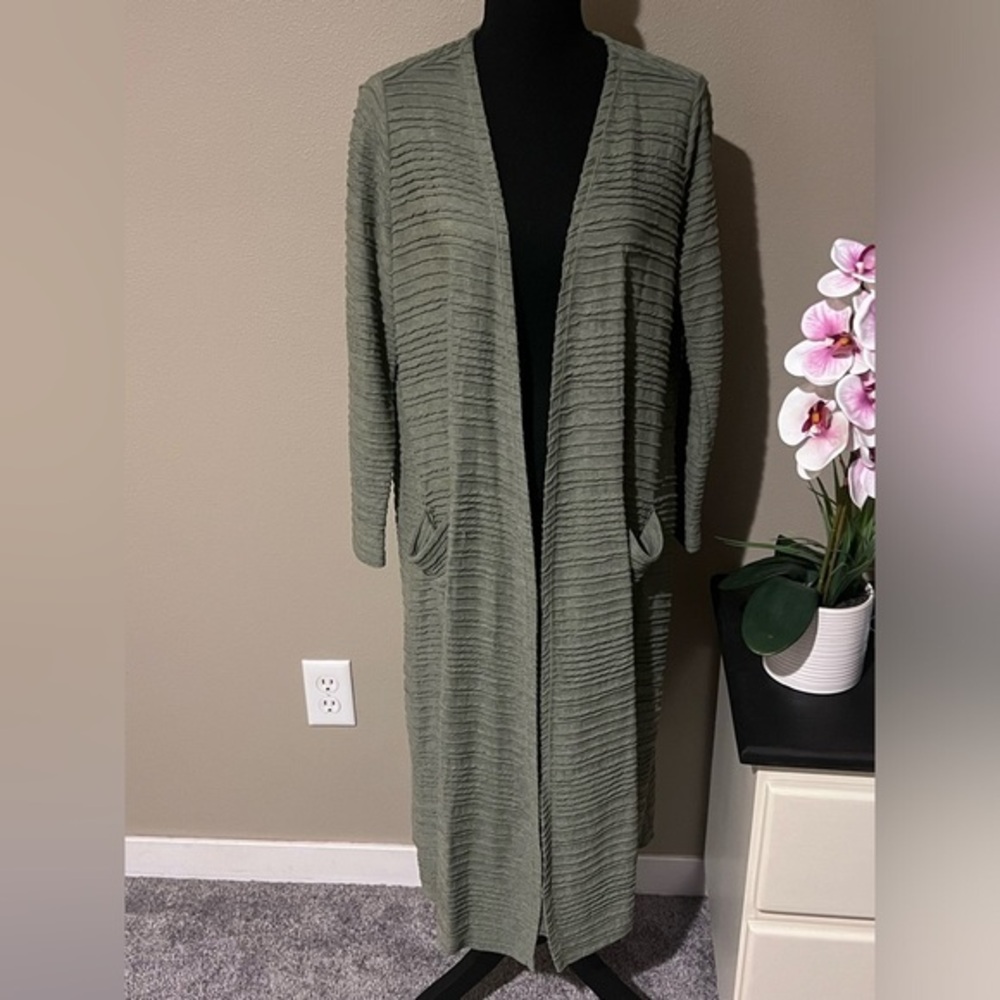 LulaRoe Long Green Lightweight Cardigan Size M
